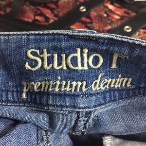STUDIO F PREMIUM JEAN CAPRI